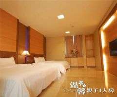 溫馨親子四人房