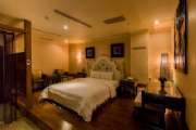 608商務房住$1980休$800
