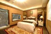 PARTY ROOM 109