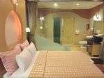 19-09-18-00-46-28-601_deco