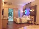 19-09-18-00-48-47-444_deco