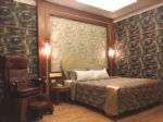 19-09-18-00-50-36-080_deco